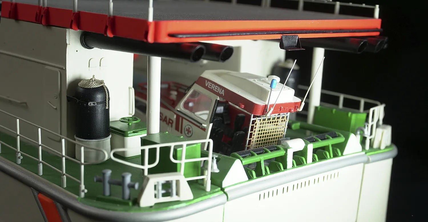 Модель корабля Cпасательный крейсер «HERMANN MARWEDE» - Верфь на Столе