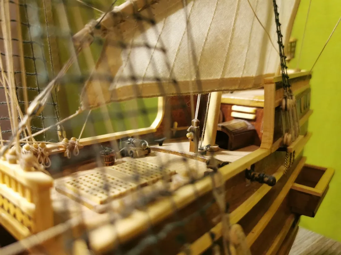 Модель корабля Золотая Лань - Верфь на Столе