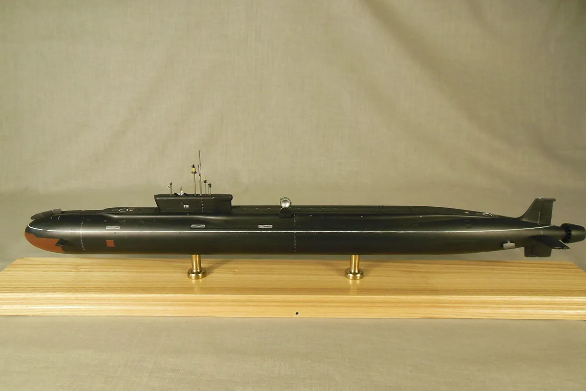 Модель корабля АПЛ «Юрий Долгорукий» - Верфь на Столе
