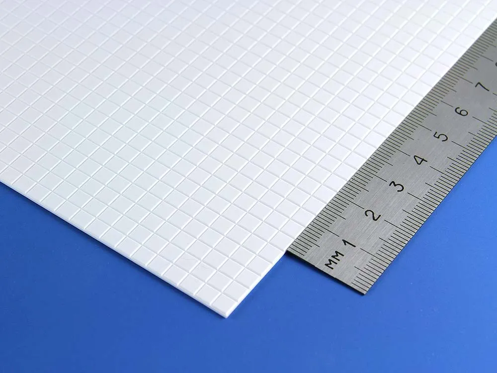 Квадратная плитка 4,2х4,2 мм, лист 15х30 см Квадратная плитка 4,2х4,2 мм, лист 15х30 см