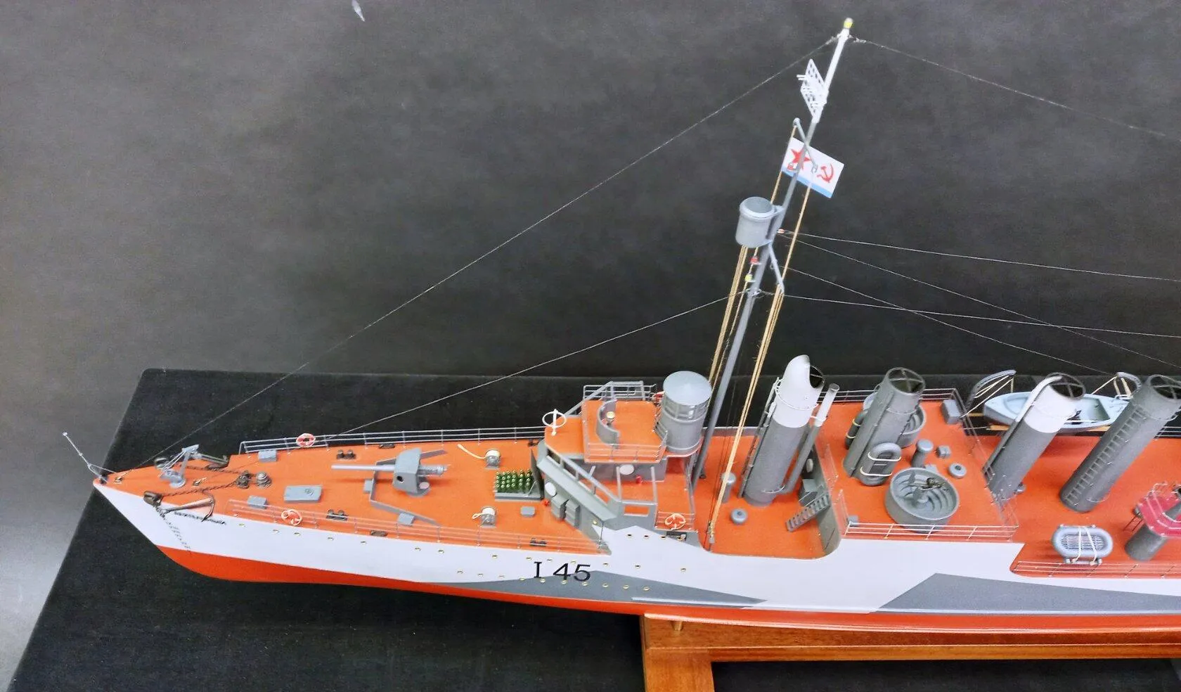 Модель корабля Деятельный - Верфь на Столе