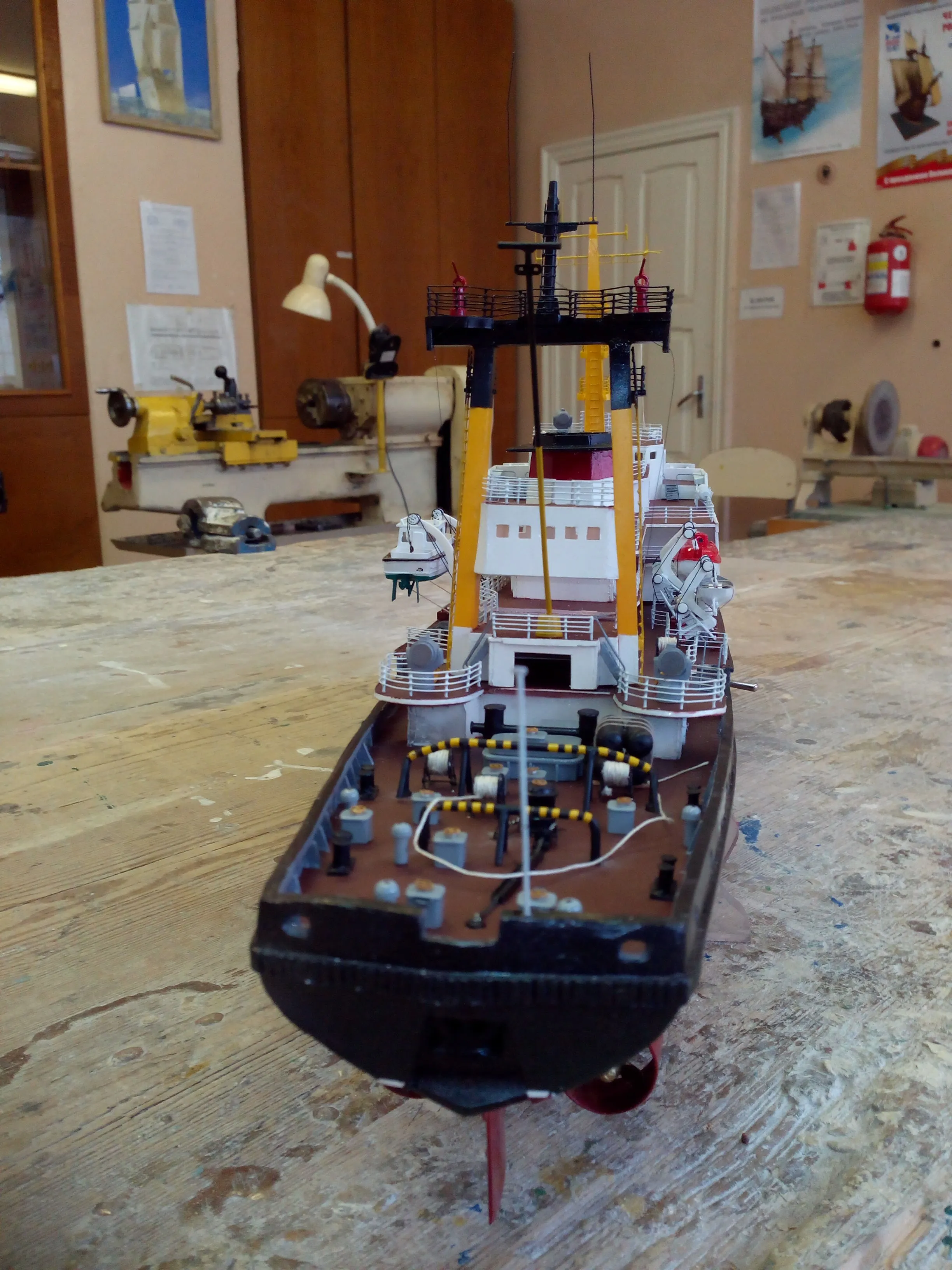 Модель корабля Буксир спасатель типа "Барс" - Верфь на Столе