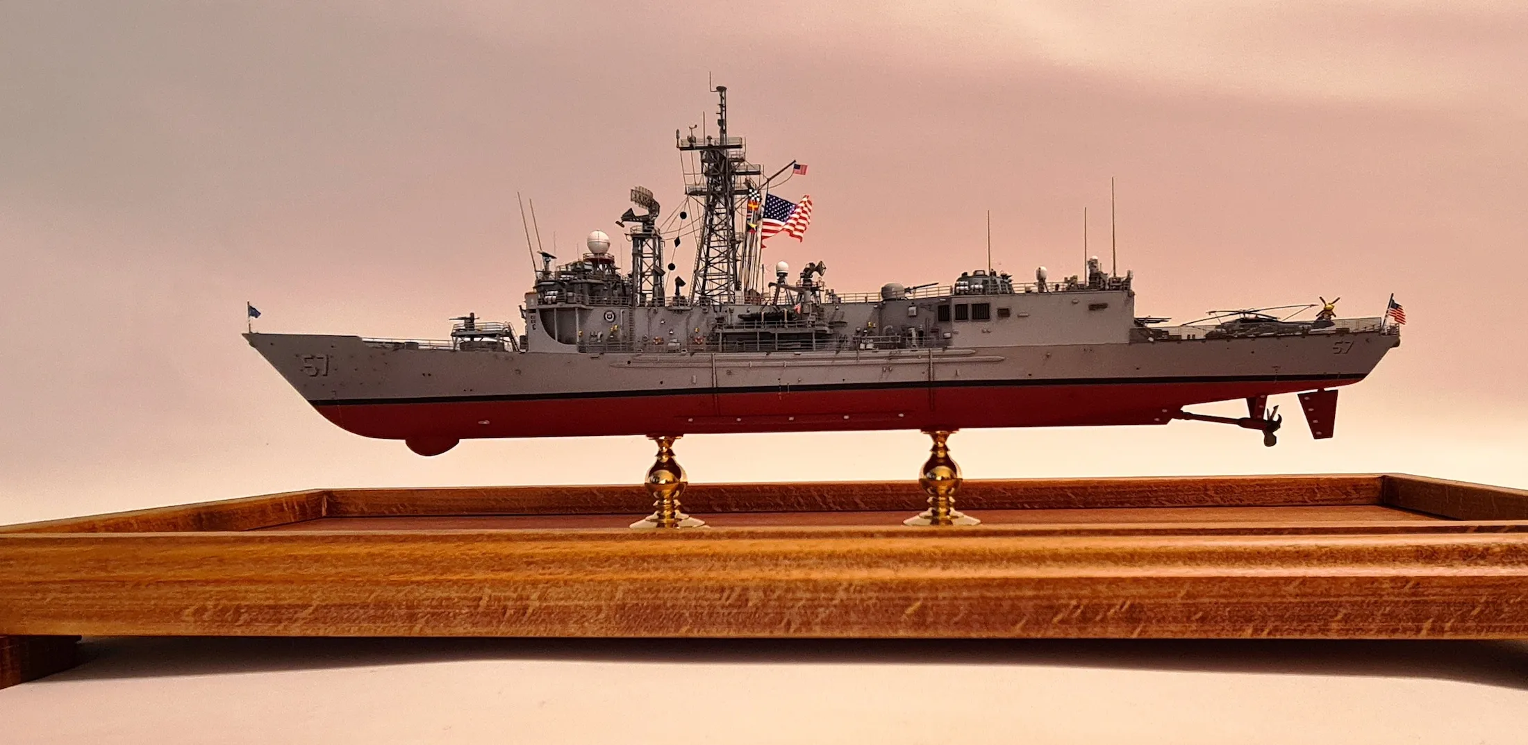 Модель корабля Фрегат Reuben James (FFG-57) - Верфь на Столе