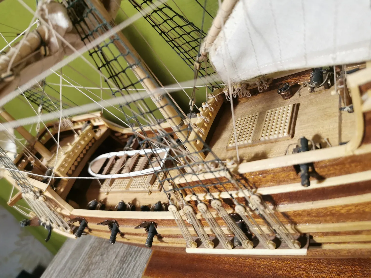 Модель корабля Золотая Лань - Верфь на Столе