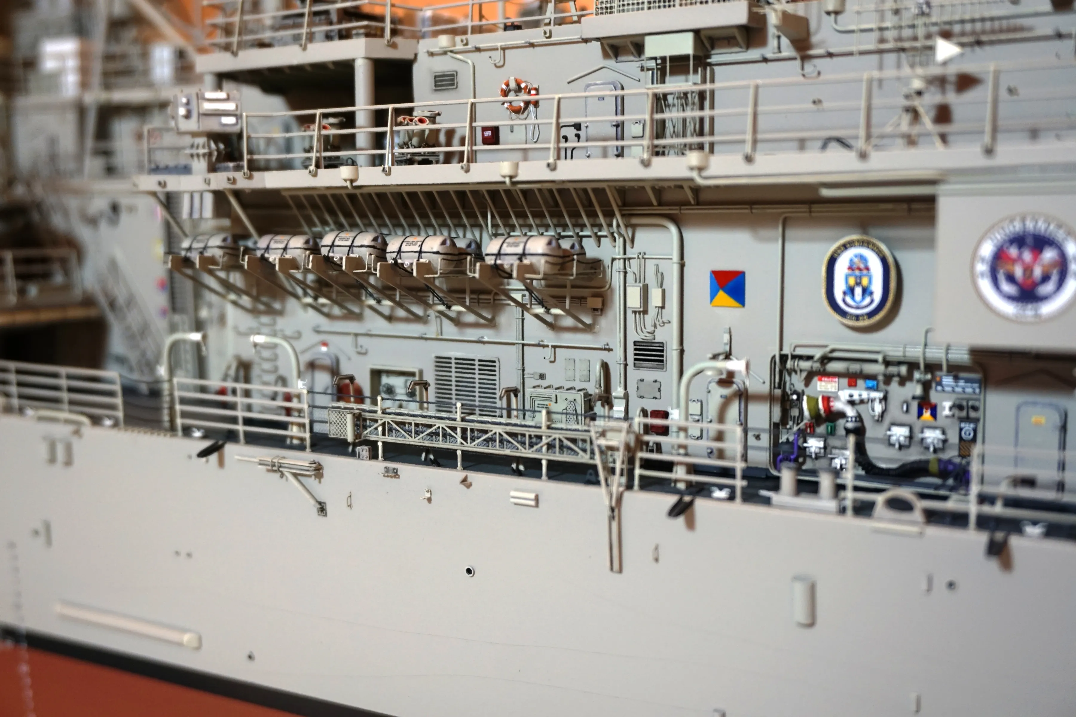 Модель корабля USS Vincennes (CG-49) - Верфь на Столе