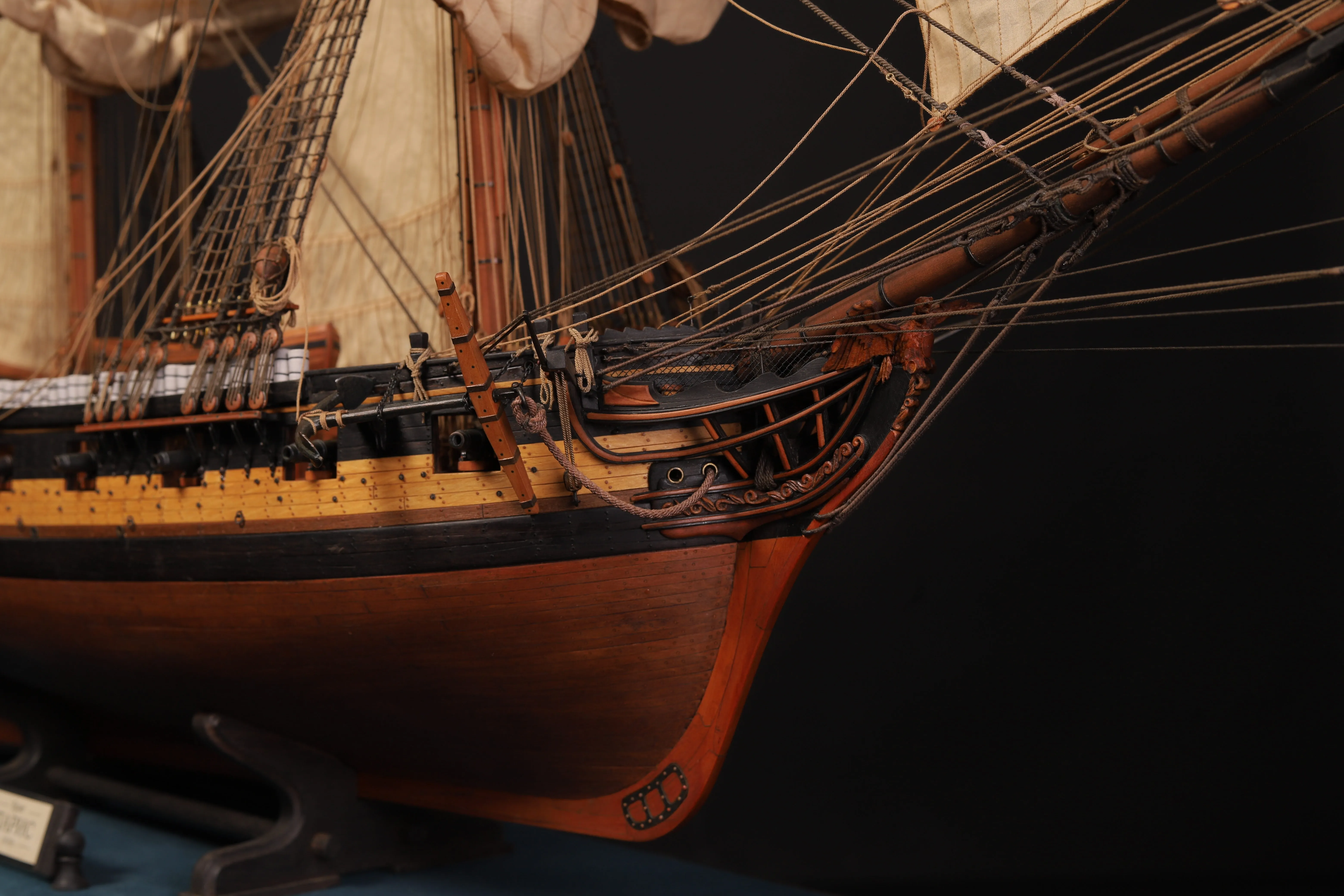 Модель корабля 20-ти пушечный бриг "Парис" - Верфь на Столе