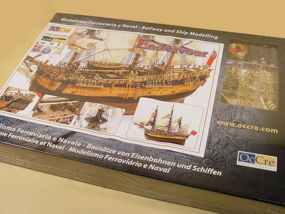 Барк Endeavour + (Полный набор инструментов, клея и краски)