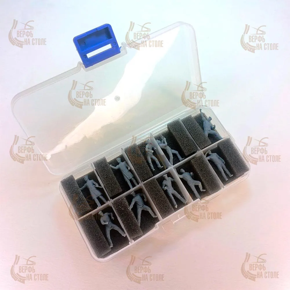 Русский флот XIX век: 2 офицера и 8 матросов, масштаб 1/72