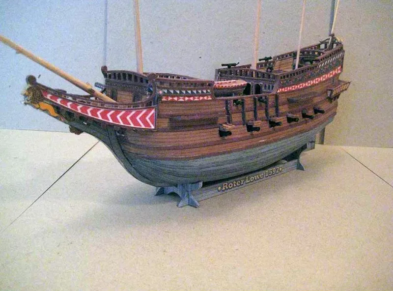 Модель из картона галеон "Roter Lowe"
