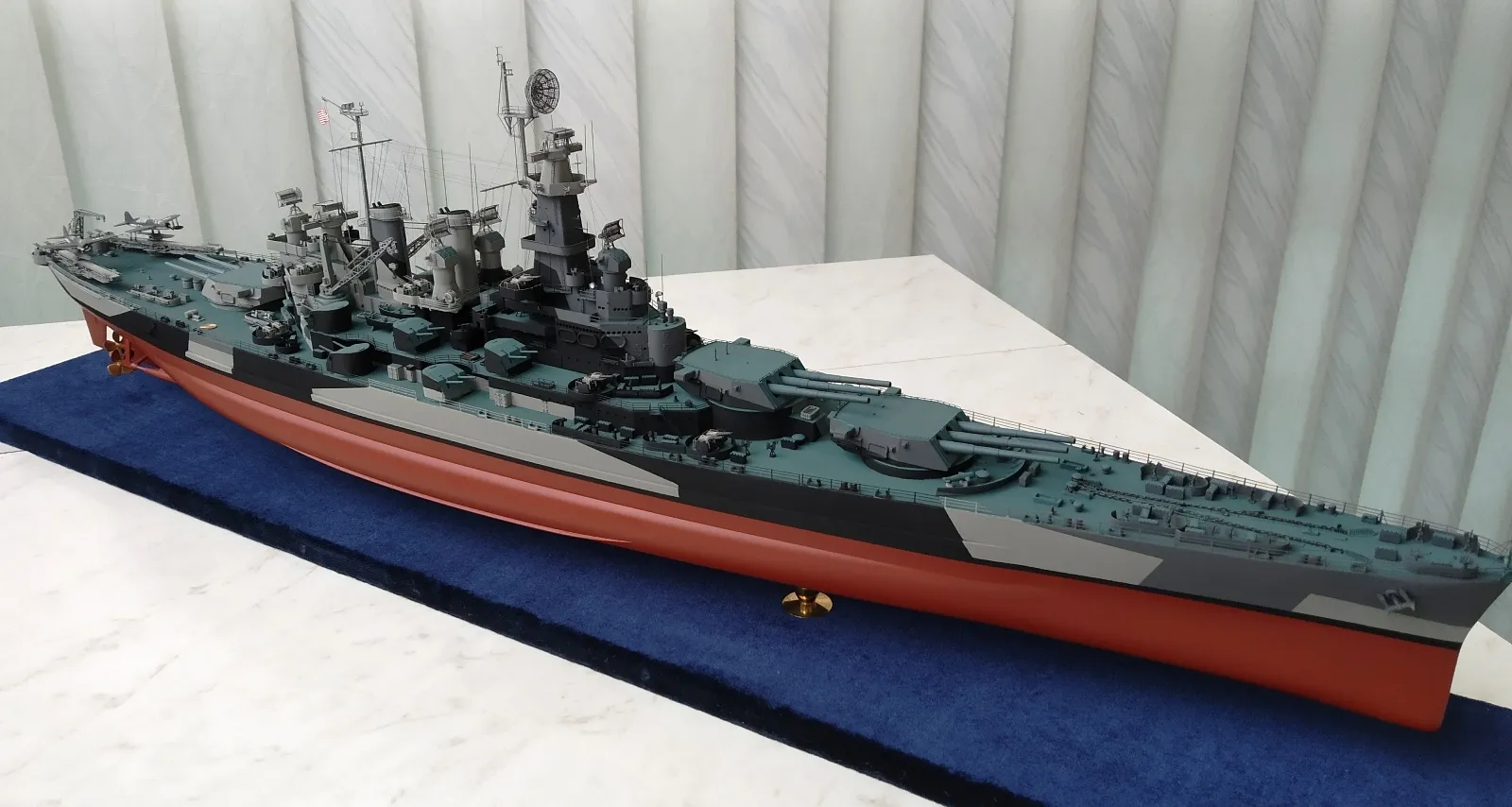 Модель корабля Линкор «North Carolina» - Верфь на Столе