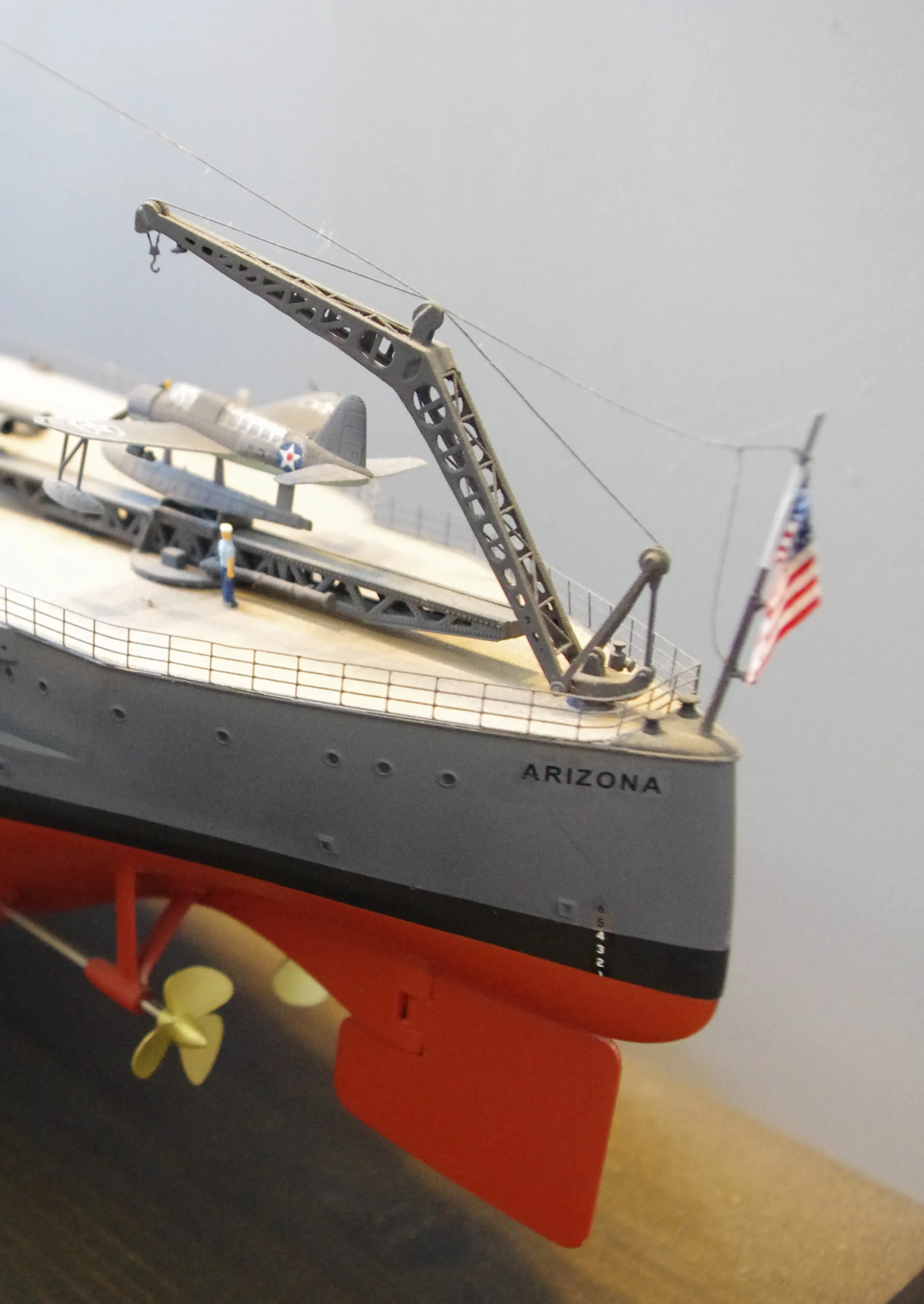 Модель корабля Линкор  ВВ-39  "АРИЗОНА"  декабрь 1941 г. - Верфь на Столе