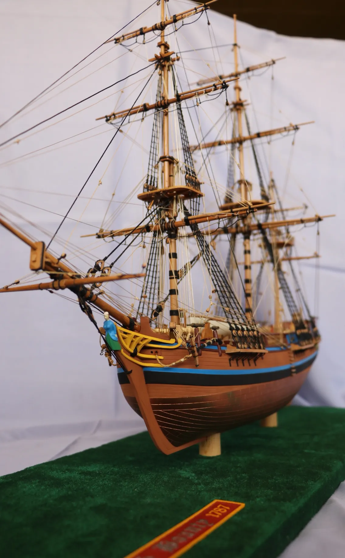 Модель корабля Трехмачтовый корабль "Баунти" - Верфь на Столе