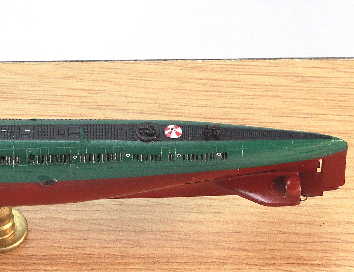 Модель корабля Подволная лодка тип 033 ВМС КНДР - Верфь на Столе