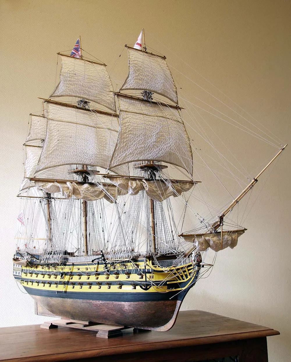 104-пушечный линкор Нельсона HMS Victory +(Полный набор инструментов, клея и краски)