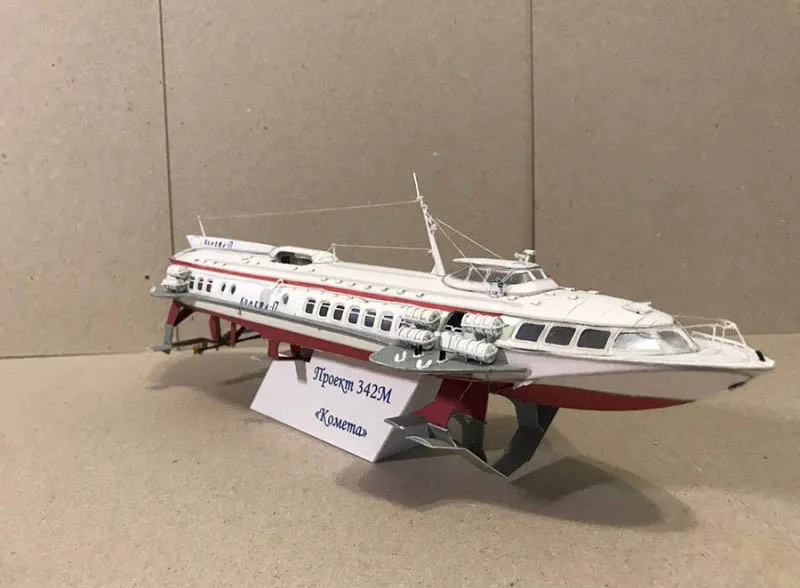 Модель из бумаги Kometa-17