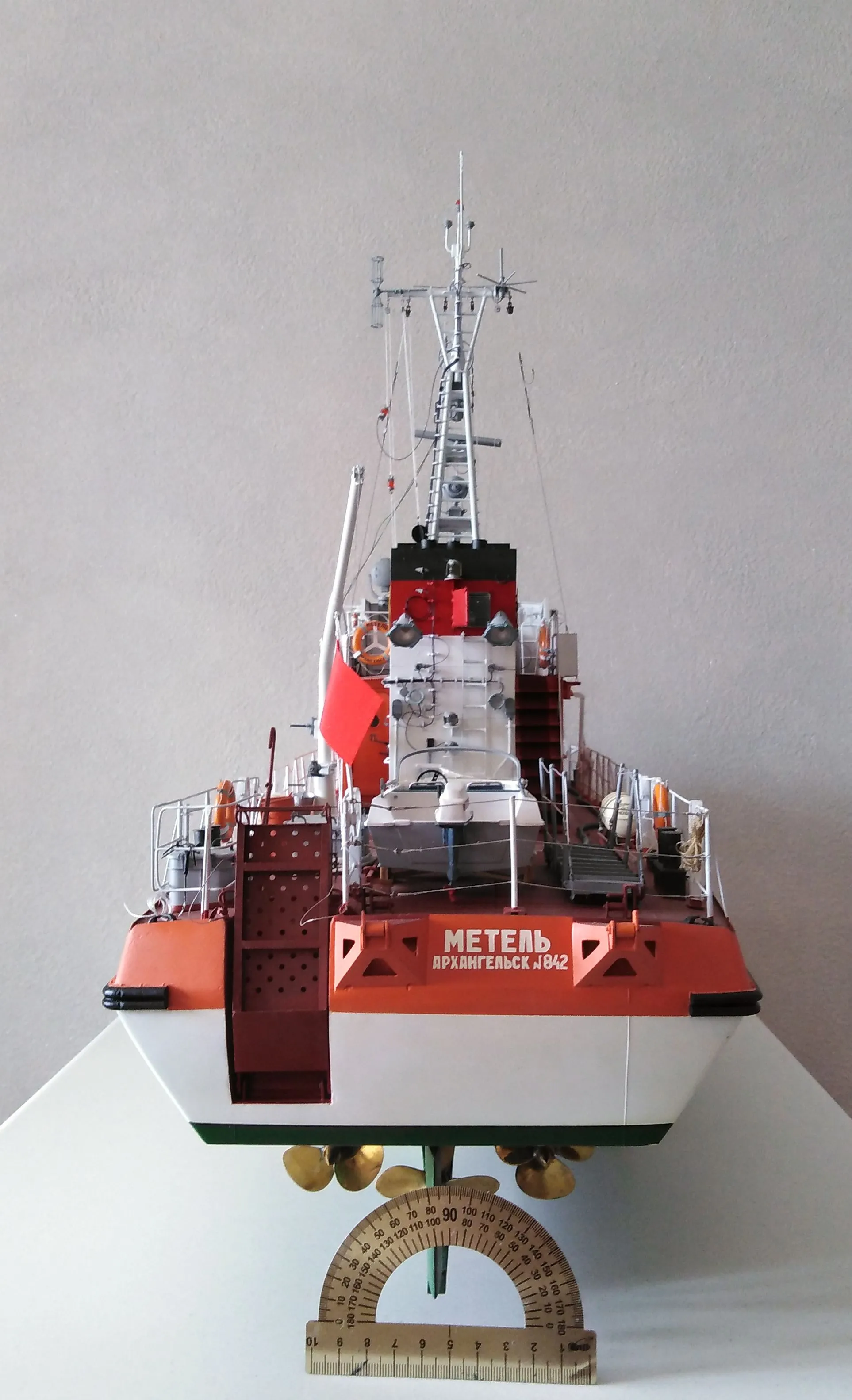 Модель корабля Всепогодный спасательный катер (ВСК) "МЕТЕЛЬ", пр. 1458 - Верфь на Столе