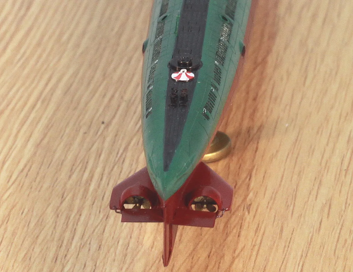 Модель корабля Подволная лодка тип 033 ВМС КНДР - Верфь на Столе