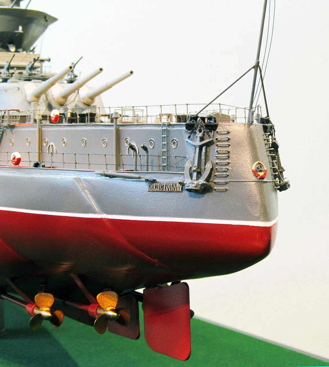 Модель корабля "Севастополь" - Верфь на Столе