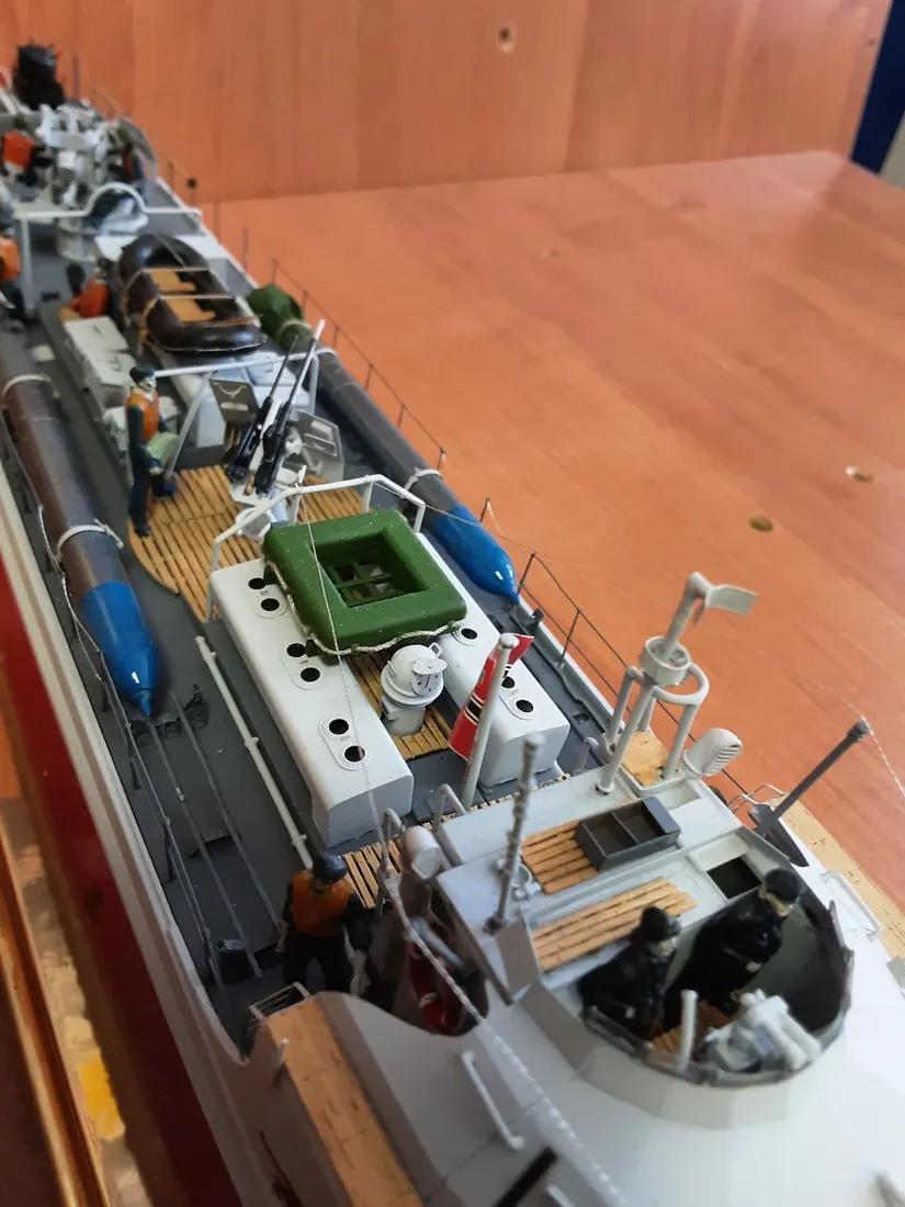 Модель корабля S- 100 - Верфь на Столе