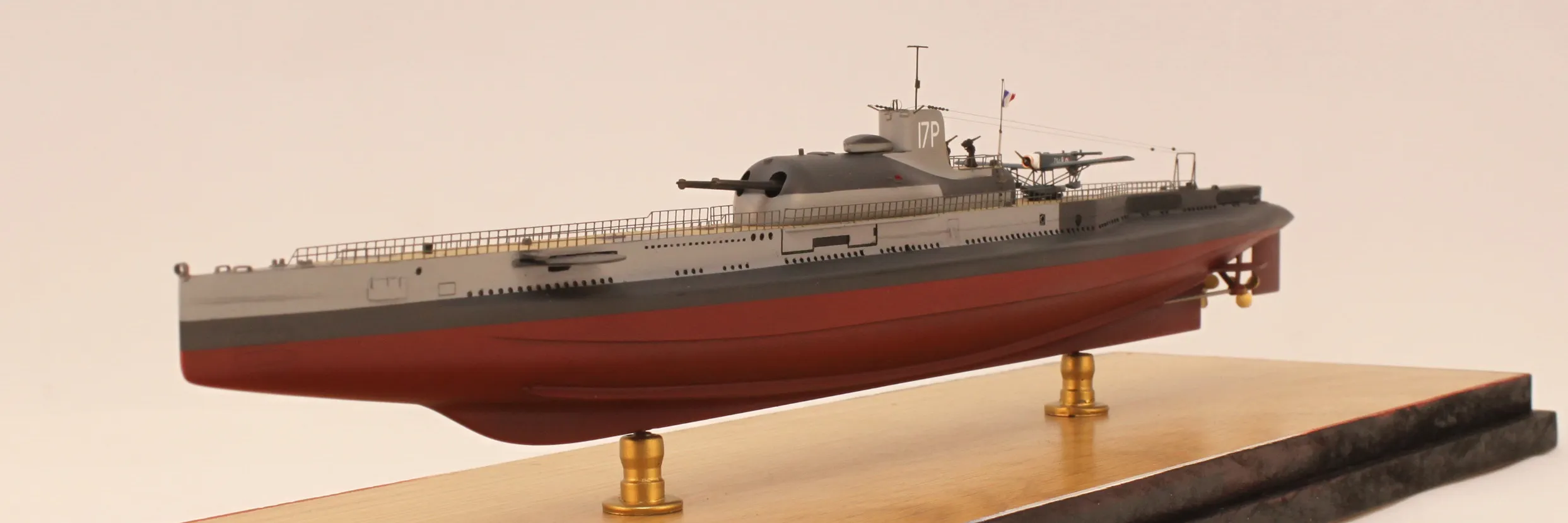 Модель корабля Подводная лодка "Сюркуф" - Верфь на Столе