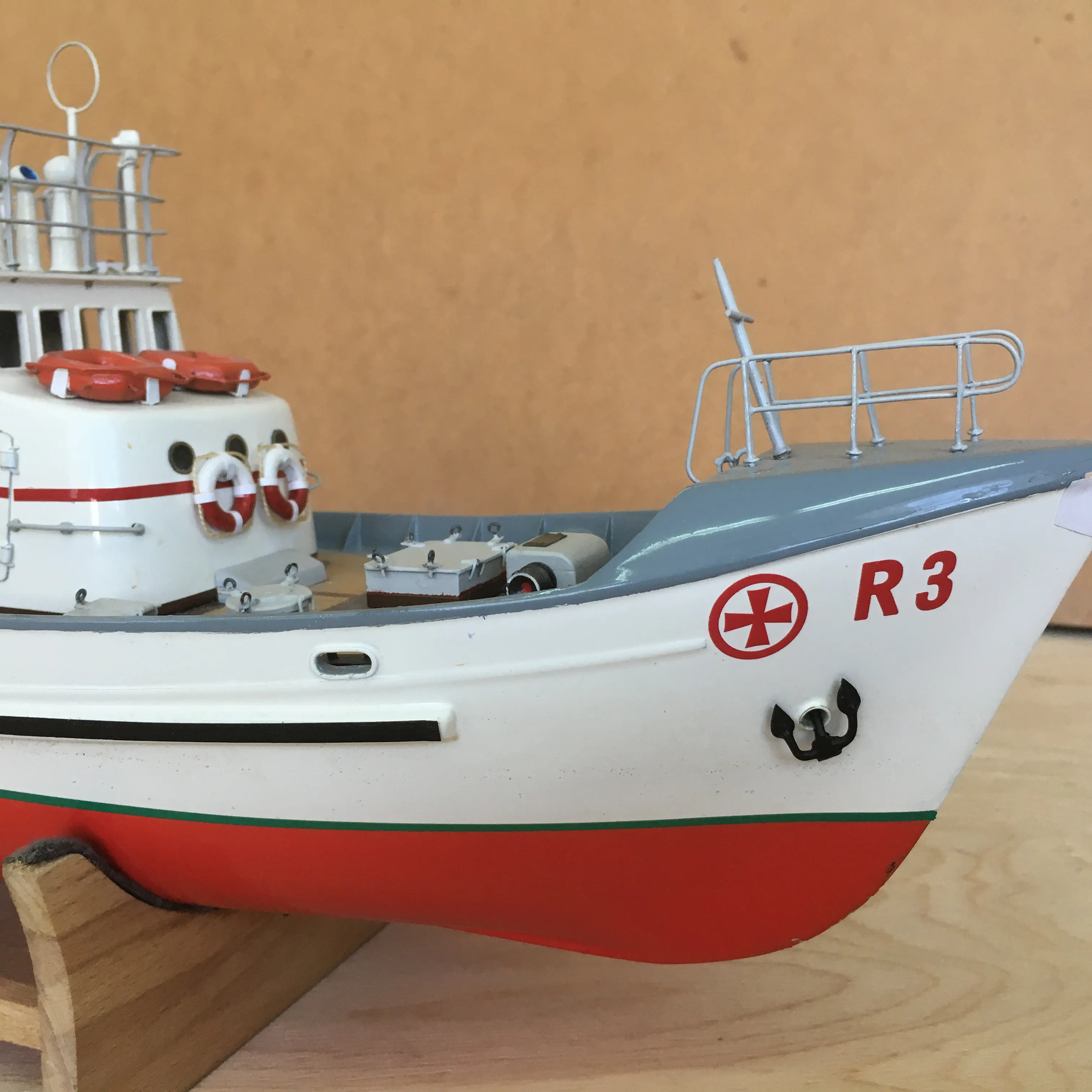 Модель корабля Спасательно-буксирное судно R3 - Верфь на Столе