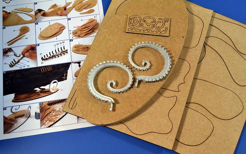 Подставка для модели Летучего Голландца Подставка для модели Летучего Голландца