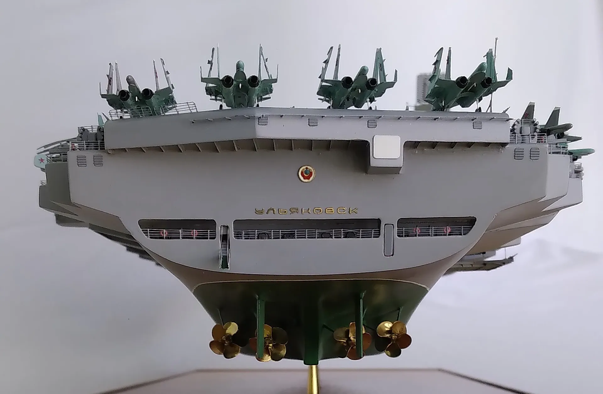 Модель корабля Авианесущий крейсер "Ульяновск" - Верфь на Столе