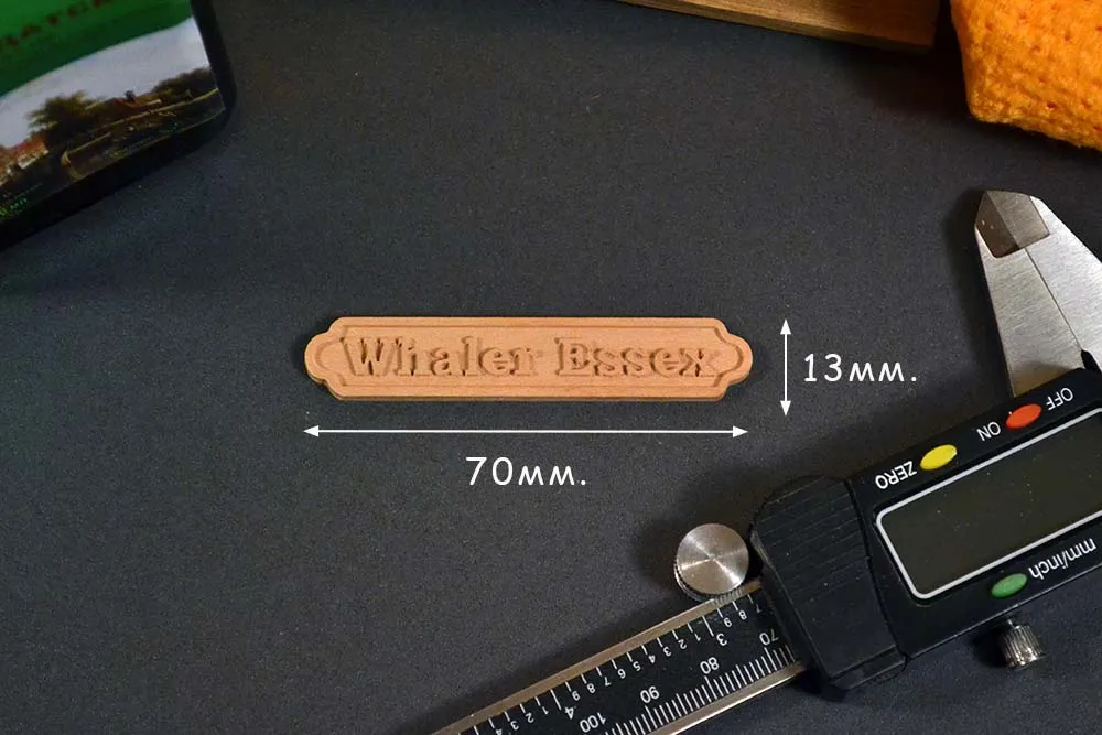 Табличка Whaler Essex, груша, рез ЧПУ