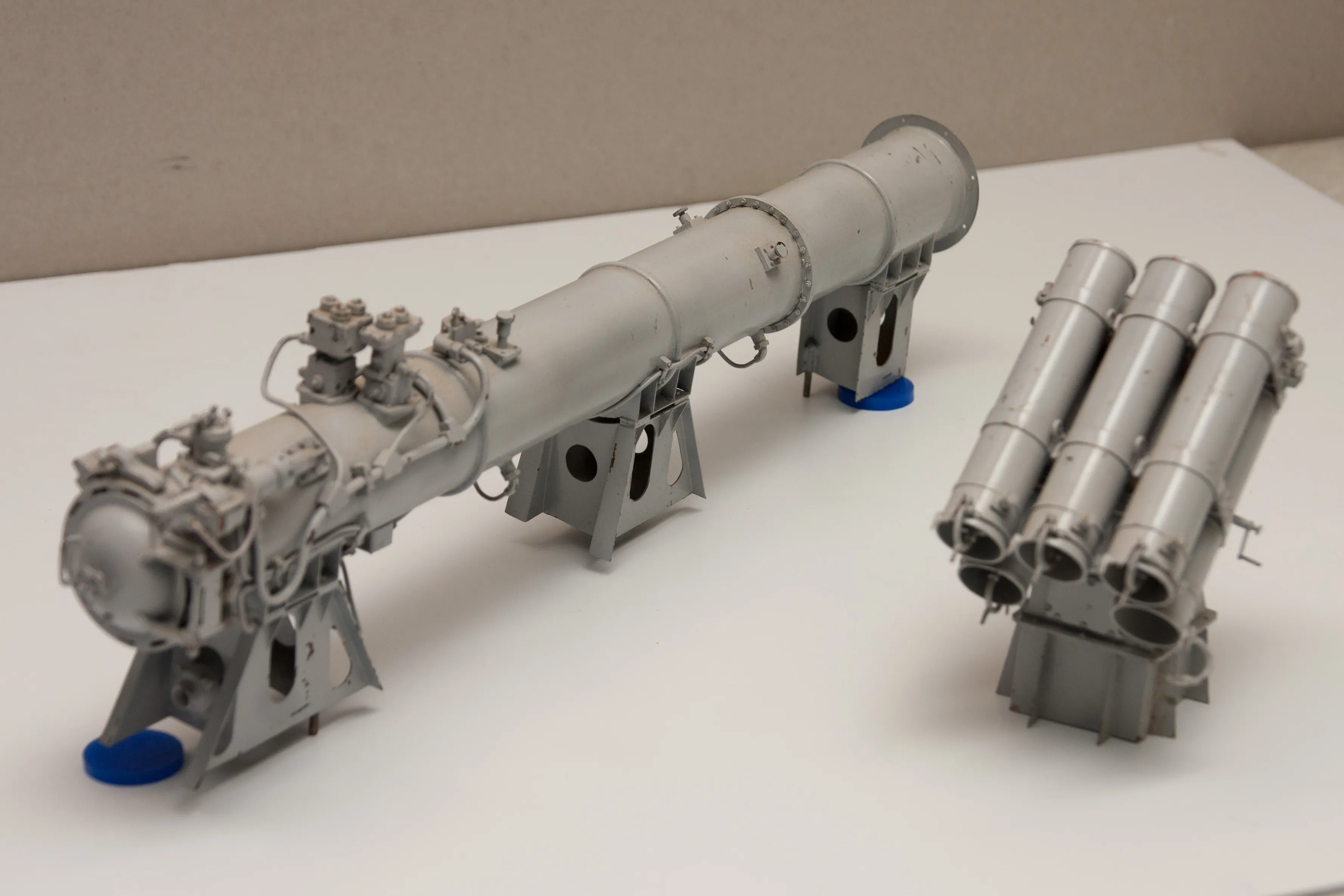 Модель корабля Торпедный аппарат, бомбомет РБ 1200  - Верфь на Столе