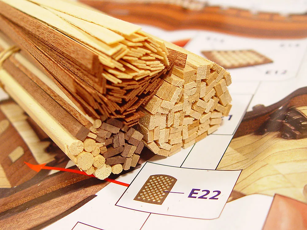 Галеон Buccaneer + (Полный набор инструментов, клея и краски) Галеон Buccaneer + (Полный набор инструментов, клея и краски)