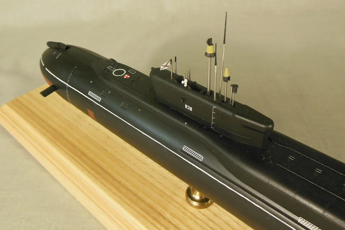 Модель корабля АПЛ «Юрий Долгорукий» - Верфь на Столе