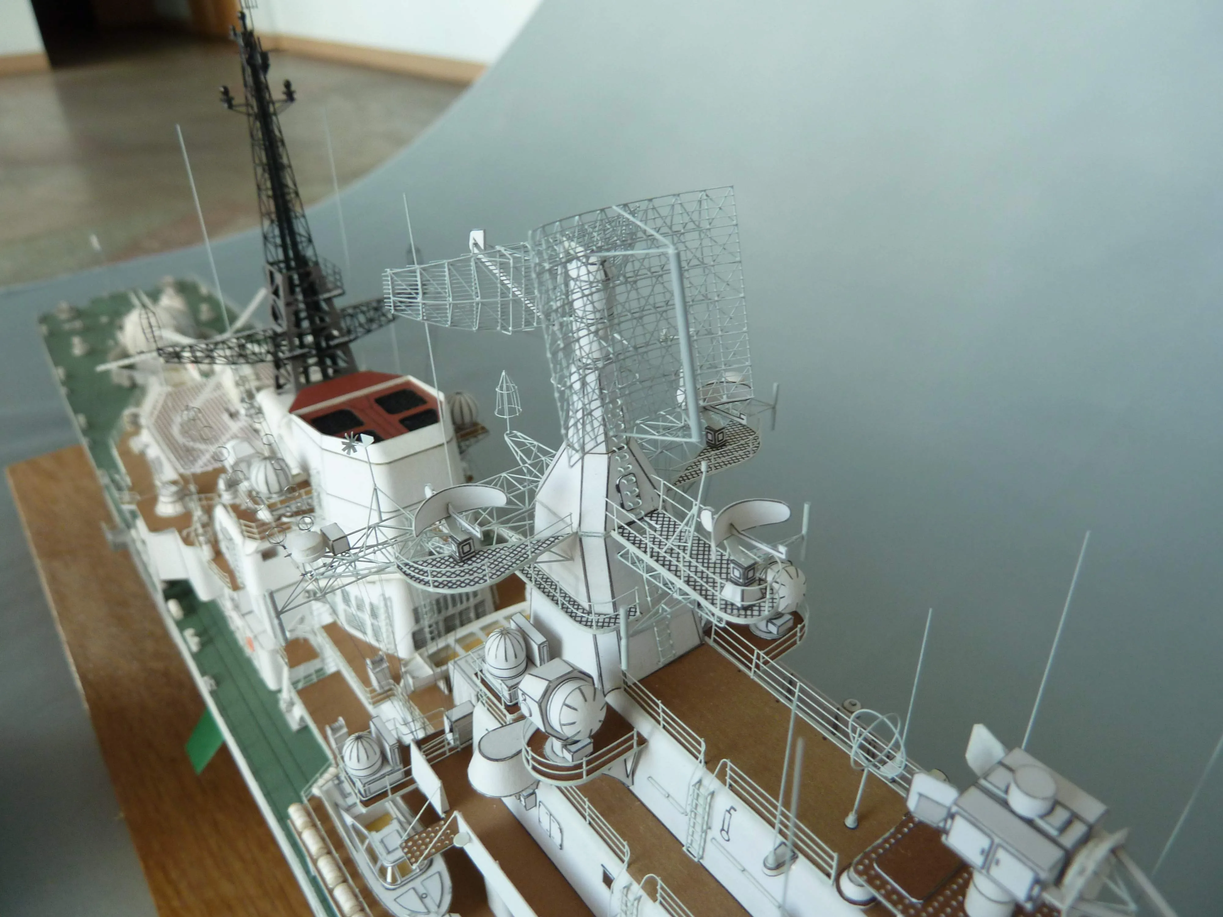 Модель корабля ЭМ пр. 956 "Современный"  - Верфь на Столе