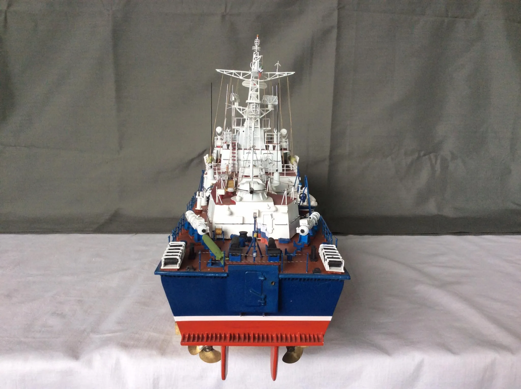 Модель корабля Пограничный сторожевой корабль проекта 10410 «Светляк»  - Верфь на Столе