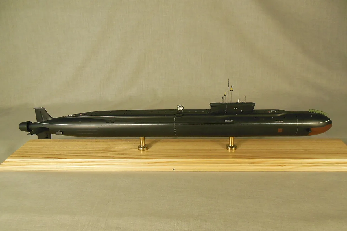 Модель корабля АПЛ «Юрий Долгорукий» - Верфь на Столе