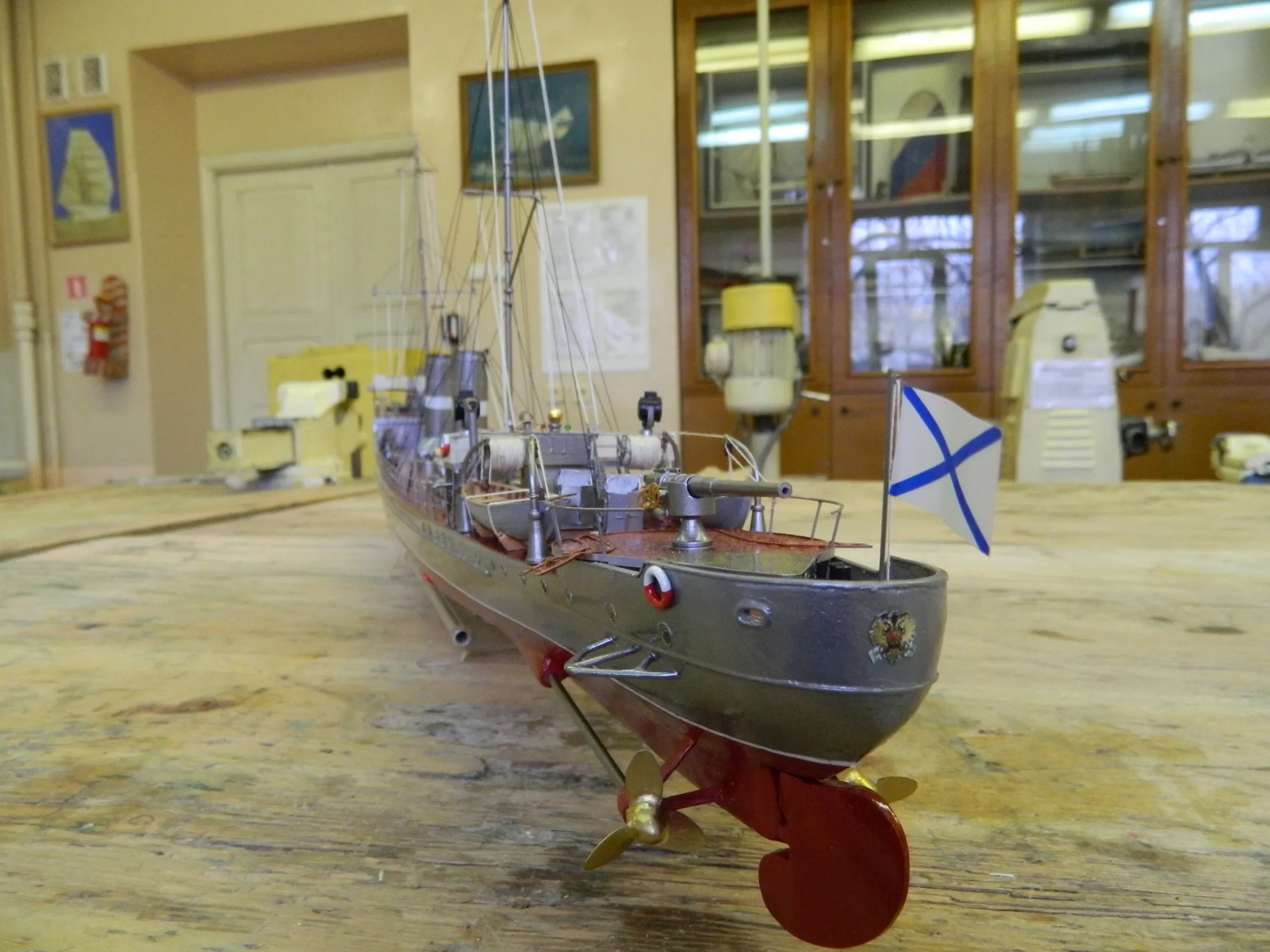 Модель корабля Эсминец «Пограничник» - Верфь на Столе