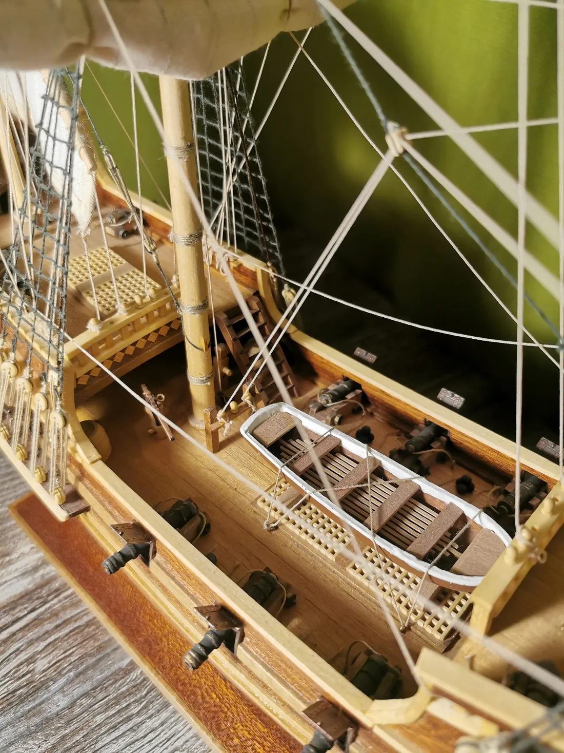 Модель корабля Золотая Лань - Верфь на Столе