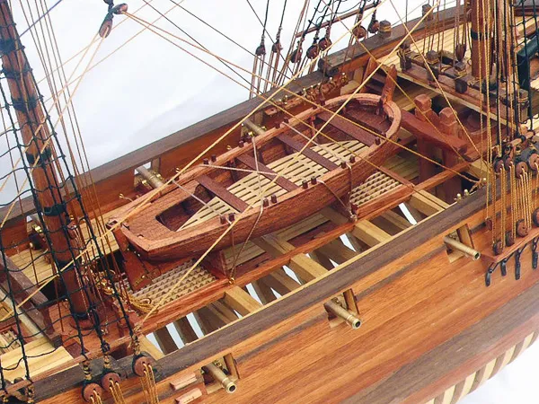 модель корабля для сборки HMS Druid