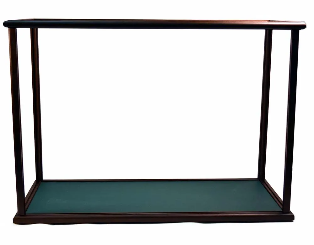 Витрина для модели, ясень, размеры 700 х 280 х 500 мм Витрина для модели, ясень, размеры 700 х 280 х 500 мм