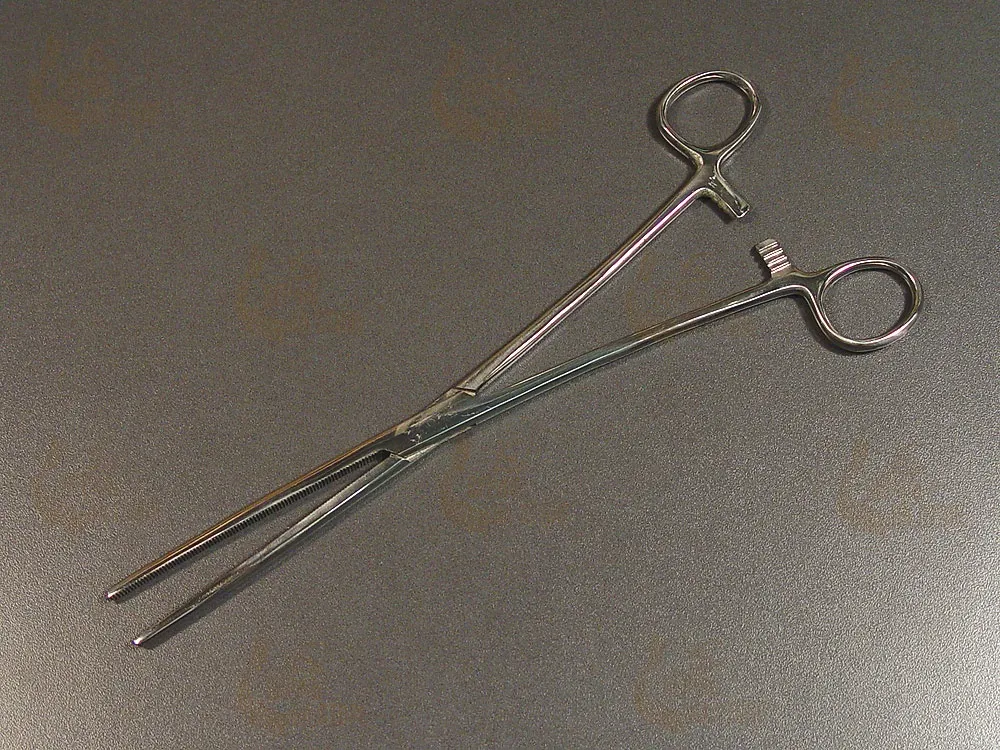 Длинный прямой гемостатический зажим 25 см