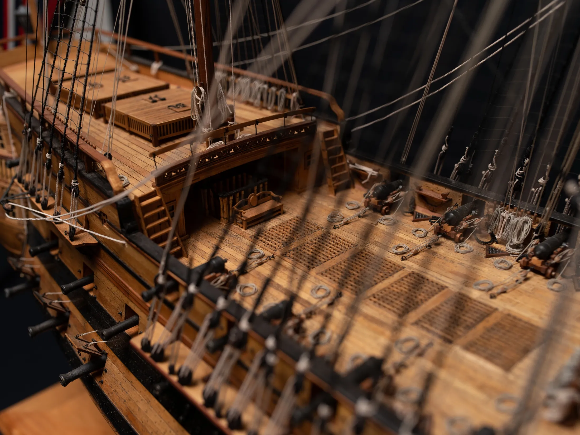 Модель корабля Bonhomme Richard - Верфь на Столе