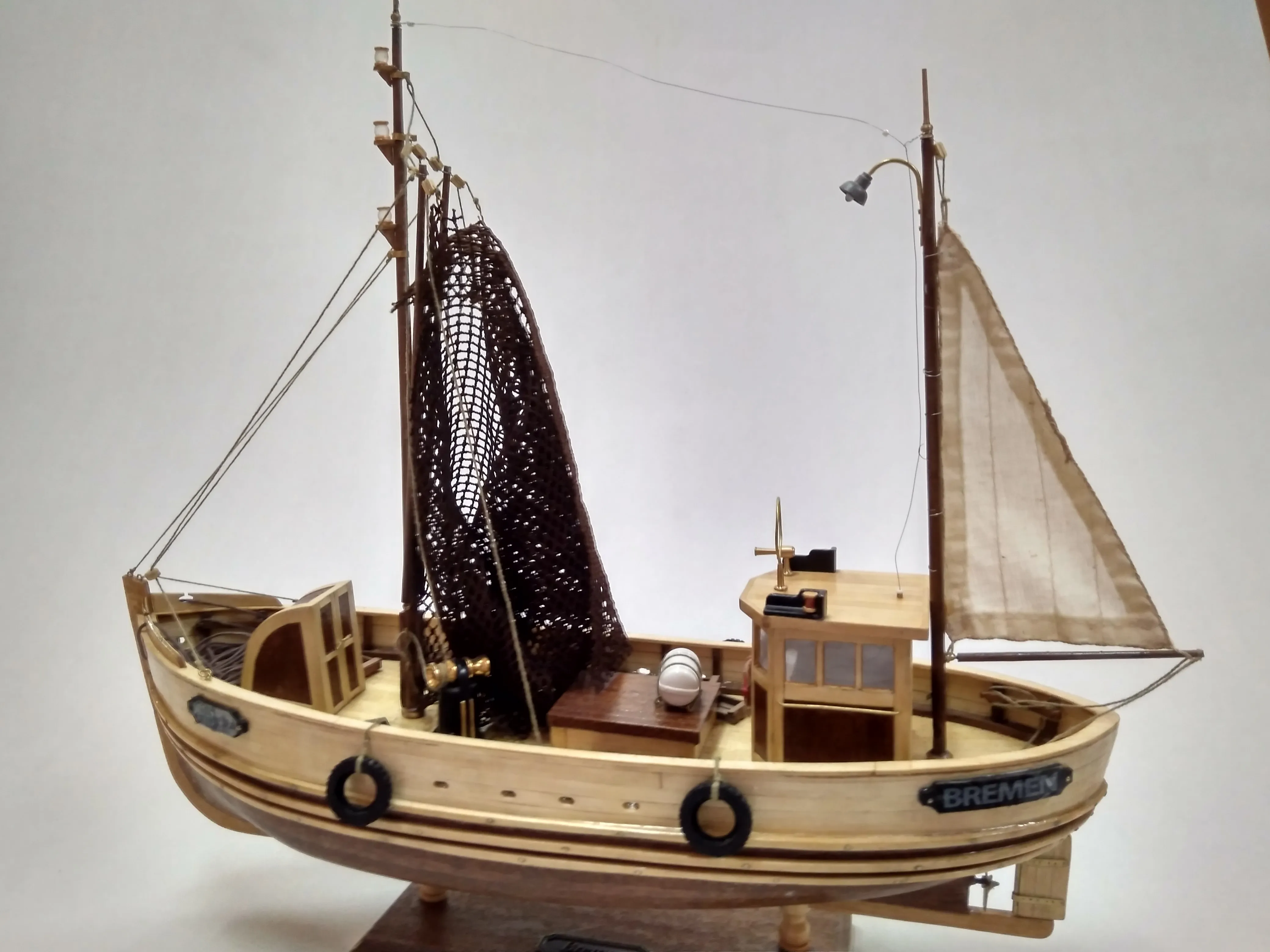 Модель корабля Рыболовное судно "BREMEN" - Верфь на Столе
