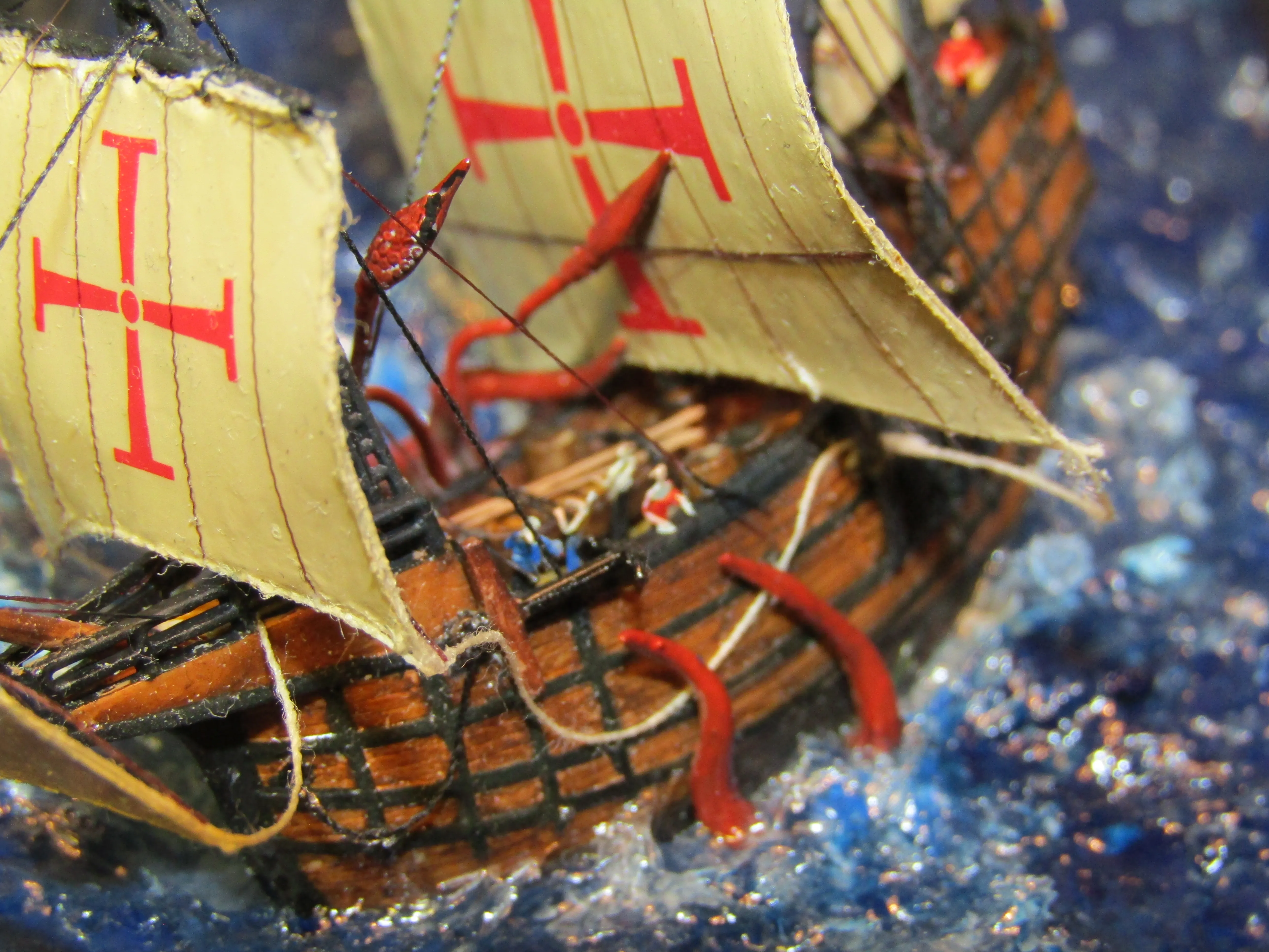 Модель корабля Каракка “Santa Maria” и Кракен - Верфь на Столе