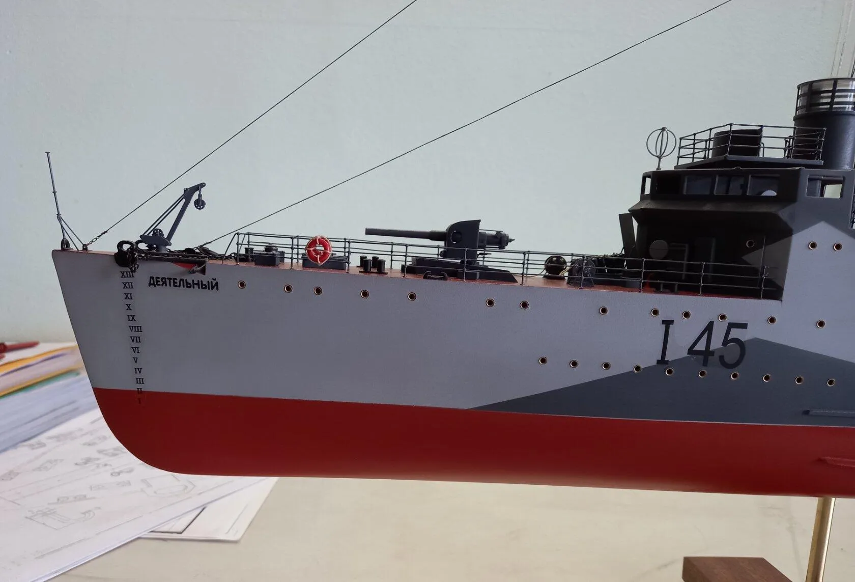 Модель корабля Деятельный - Верфь на Столе