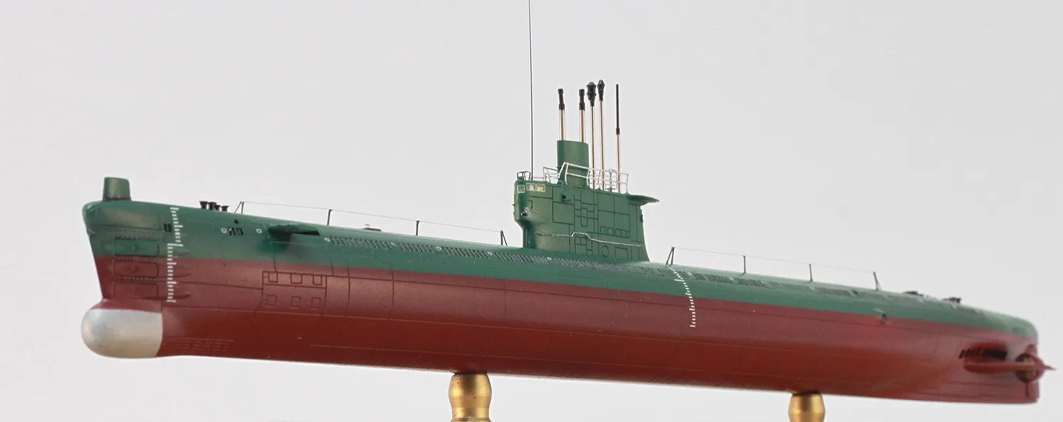 Модель корабля Подволная лодка тип 033 ВМС КНДР - Верфь на Столе