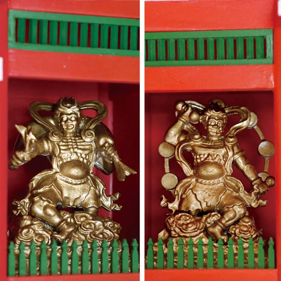 Главные ворота Senso-Ji Kaminarimon Главные ворота Senso-Ji Kaminarimon