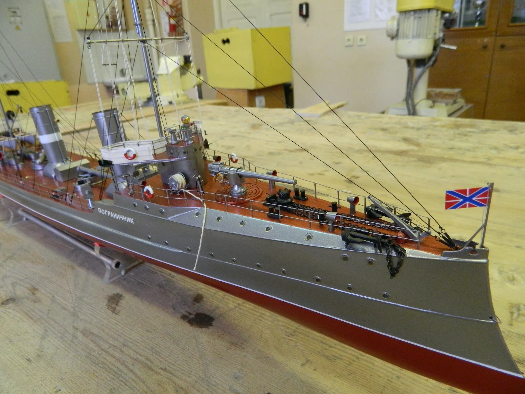 Модель корабля Эсминец «Пограничник» - Верфь на Столе