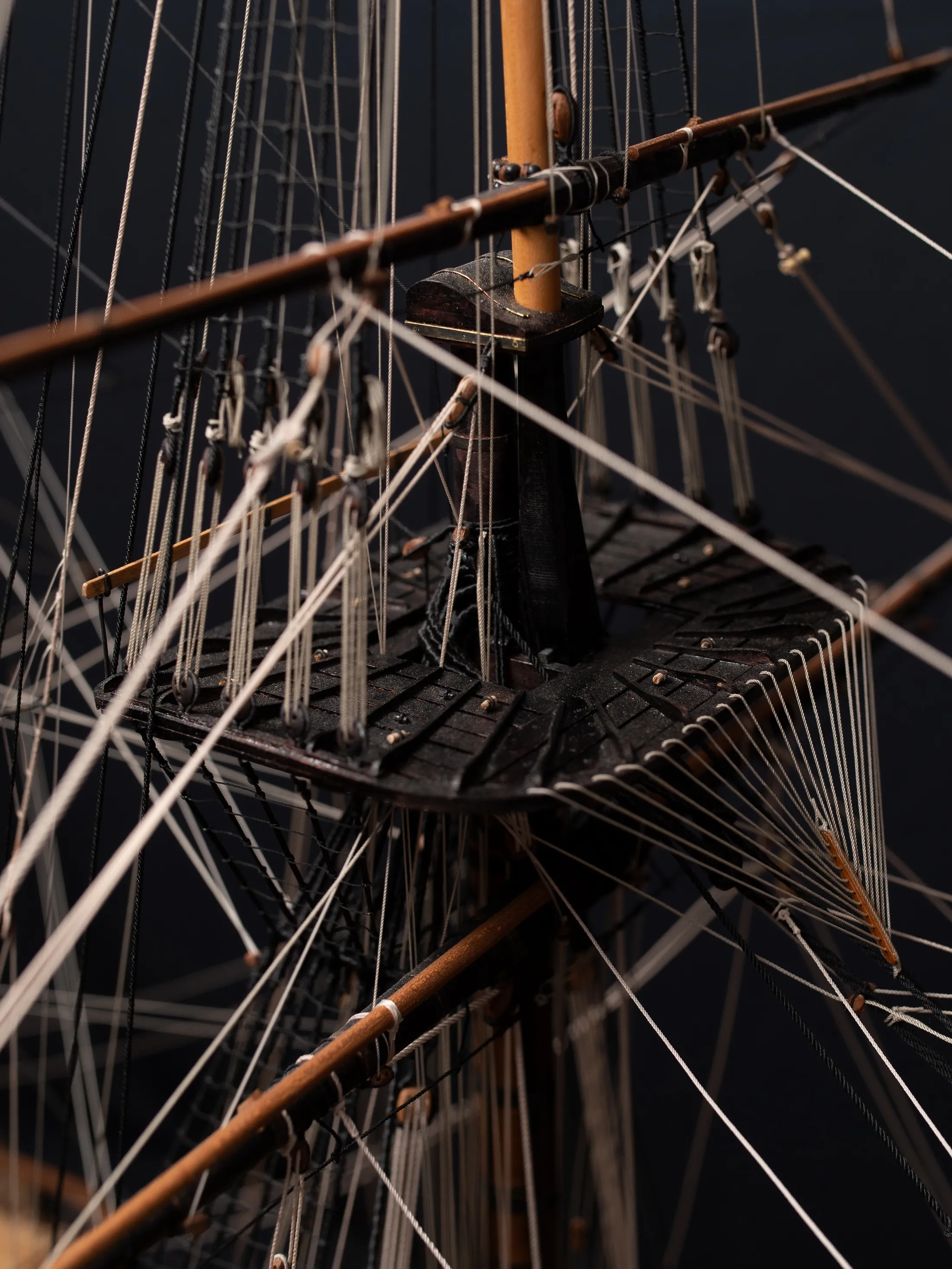 Модель корабля Bonhomme Richard - Верфь на Столе