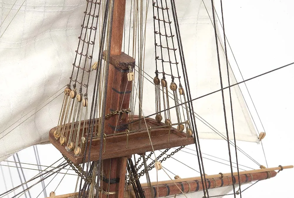 Барк HMS Beagle + (Стартовый набор инструментов) Барк HMS Beagle + (Стартовый набор инструментов)