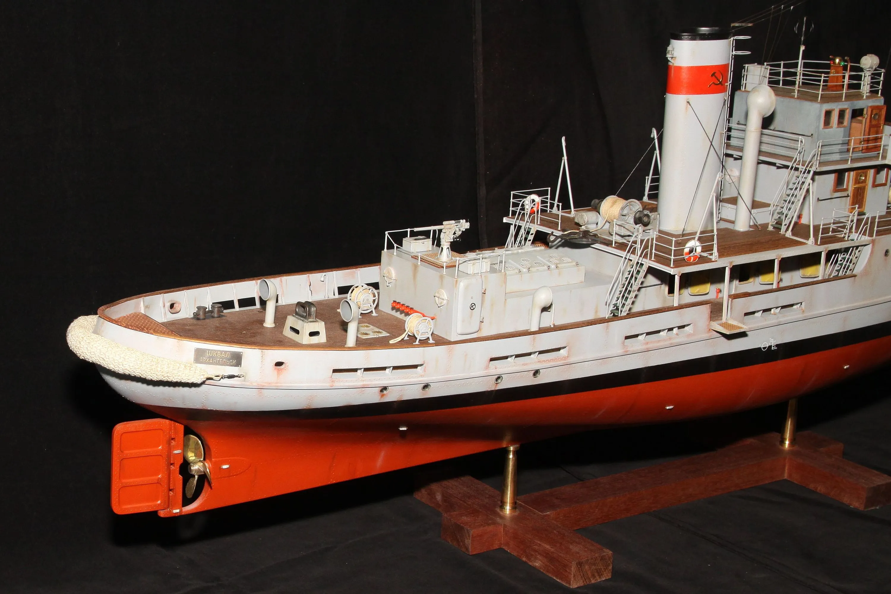 Модель корабля Буксир-спасатель "Шквал" 1943г. - Верфь на Столе