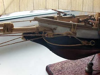 Модель парусника Newport фирмы Mamoli